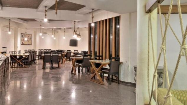 Om Sanctuary Resort By Pinks Hospitality Rupāwati Exterior foto
